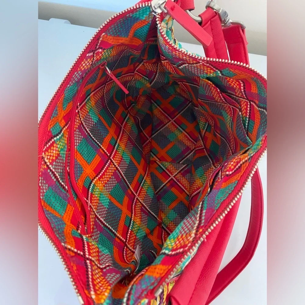 Vera Bradley Vivian Boho rumba quilted bag